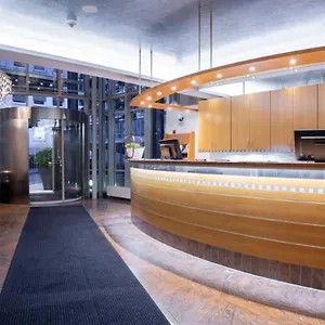 Kronenhotel 4*, Stuttgart Alemania
