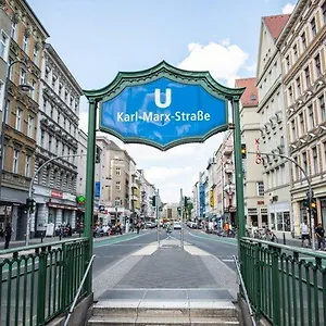 Zafir , Berlín Alemania